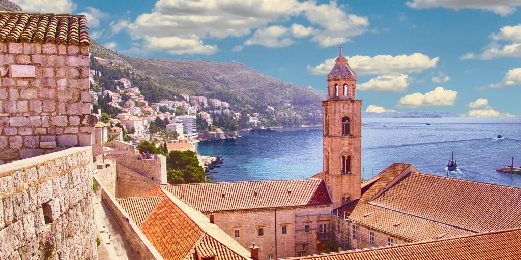 harbour and walls of dubrovnikBest things to do in Dubrovnik featured by international travel blog, Tracy's Travels in Time