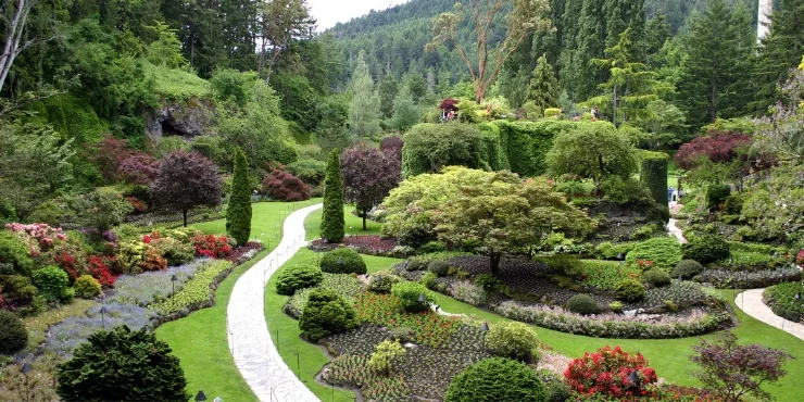 BUTCHART GARDENS