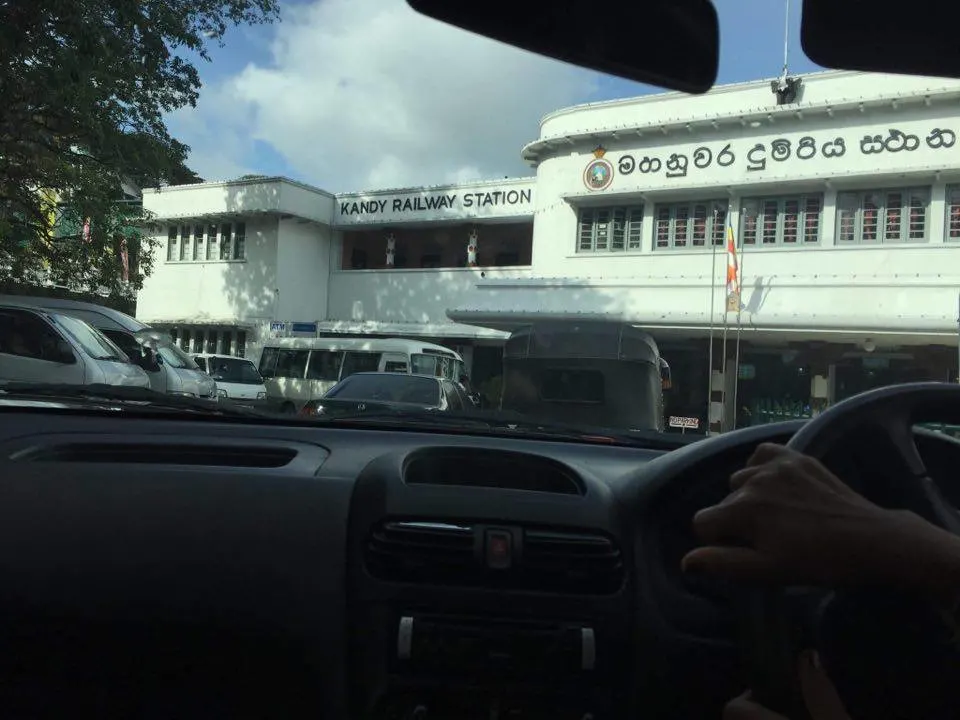 kandy-railway-station