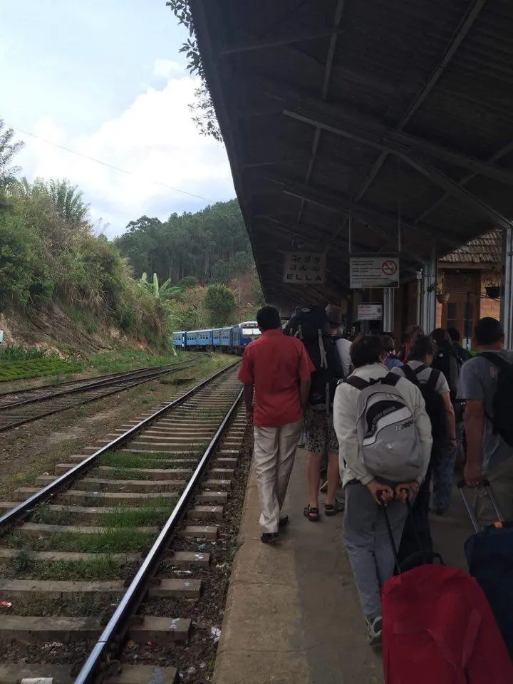 waiting-at-the-station-in-Sri-Lanka