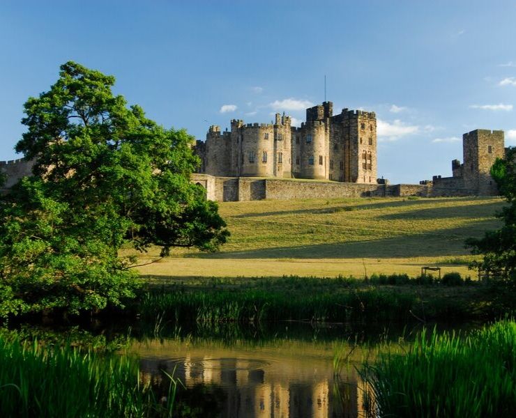 Alnwick Castle.