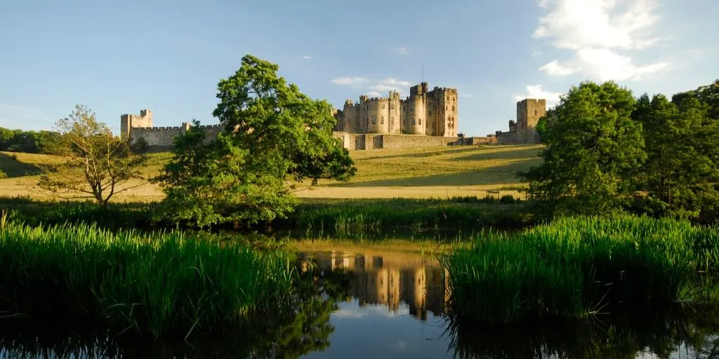 things to do in Northumberland - Alnwick Castle