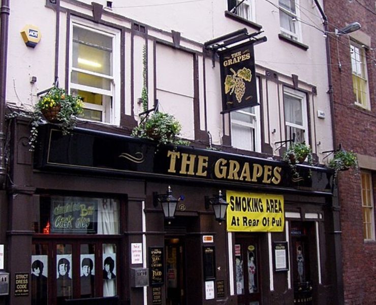 The Grapes pub in Liverpool