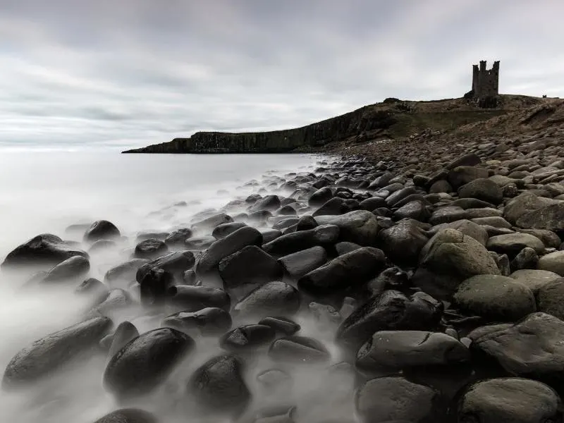 dunstanburgh CASTLE