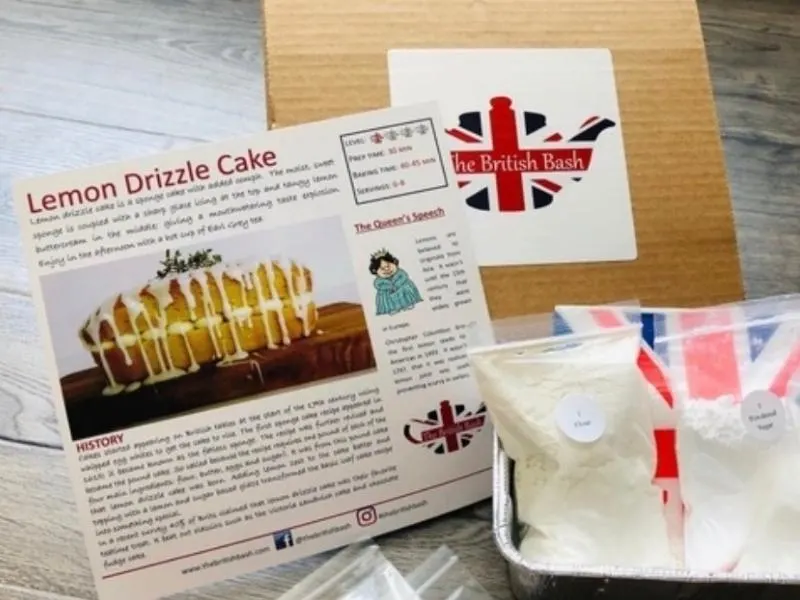 British cakes and recipe for Lemon drizzle cake