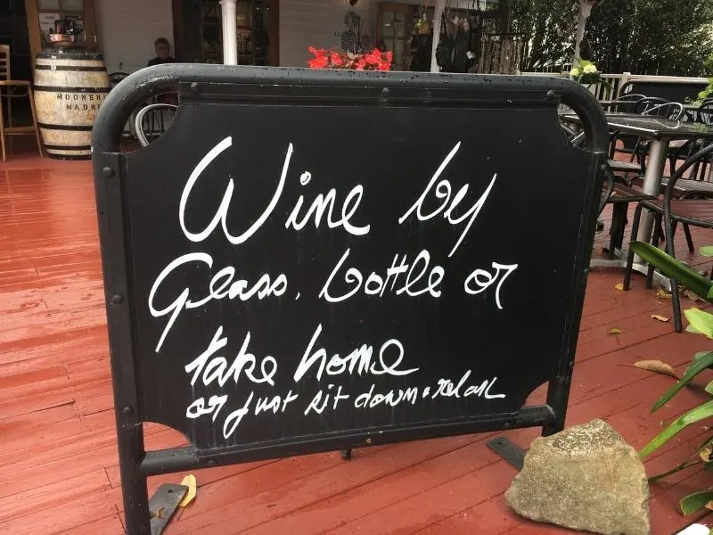 Tamborine Mountain Winery sign.