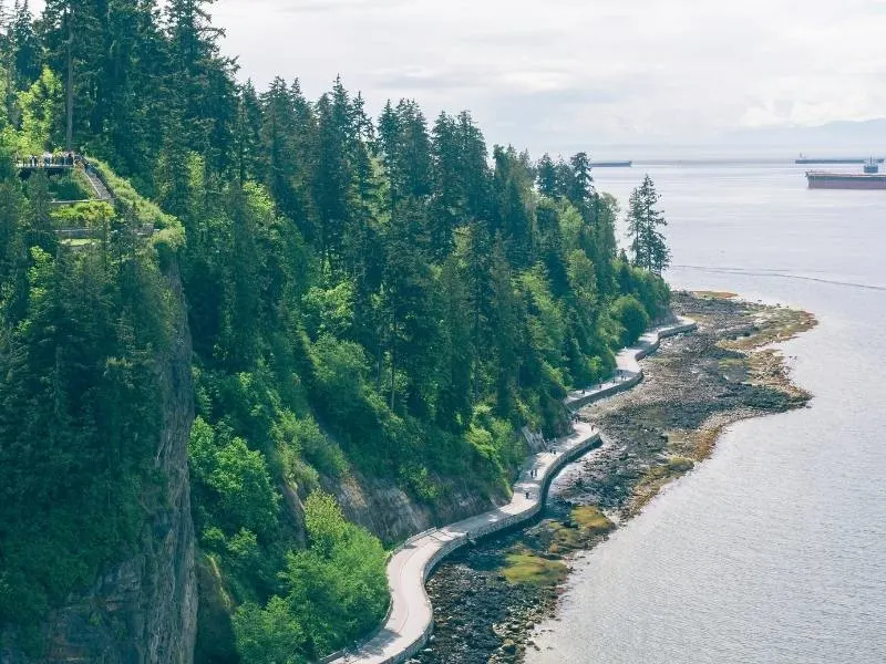 Cycle route around Stanley Park in Vancouver.