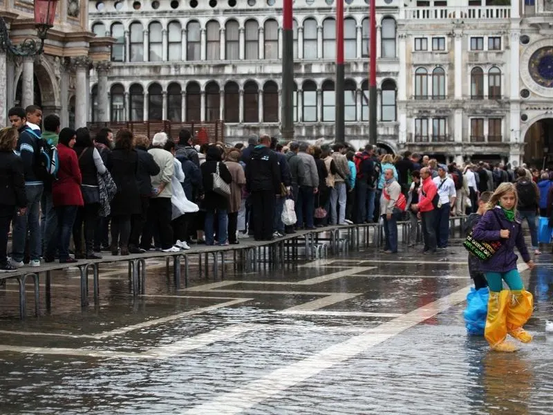 venice aqua alta