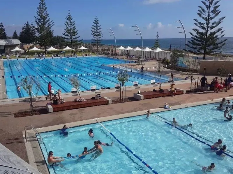 Pool Scarborough Beach.