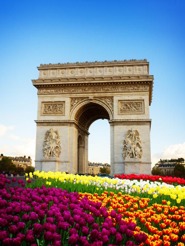 Arc de Triumph in Paris France.