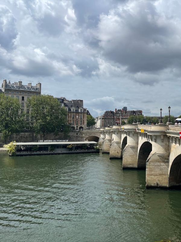 Paris in a Day Seine 1