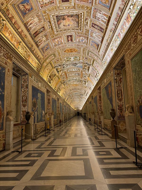 Vatican Museums beautiful corrodor